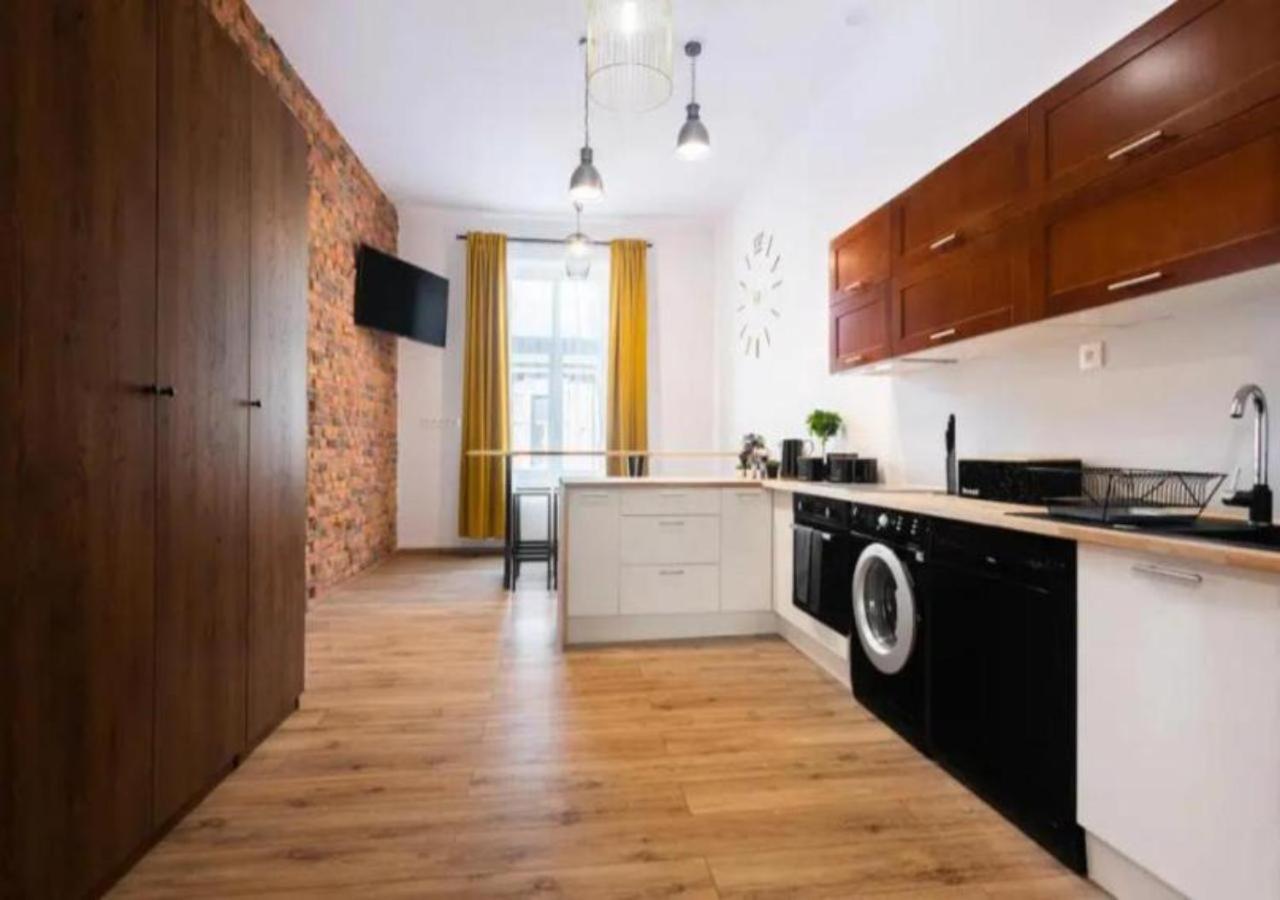 Spacious City Center Family Apartments クラクフ エクステリア 写真